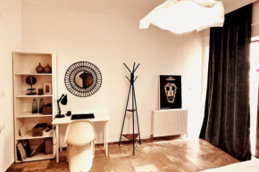 Ad Solem, city apartment